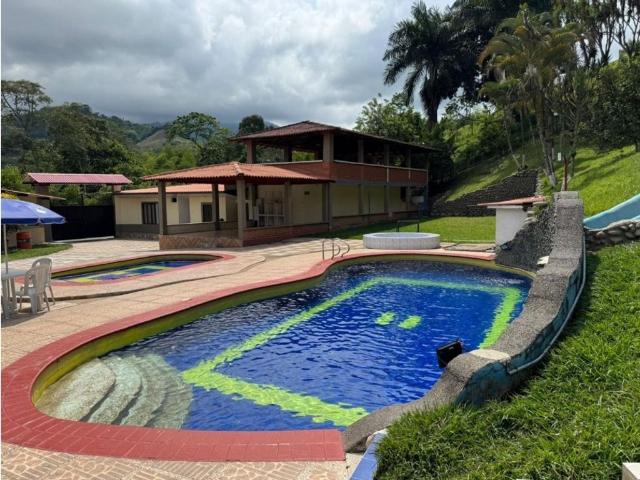 Finca en arriendo en Risaralda