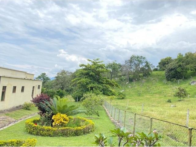 Cortijo de alto standing en venta Arbeláez, Colombia