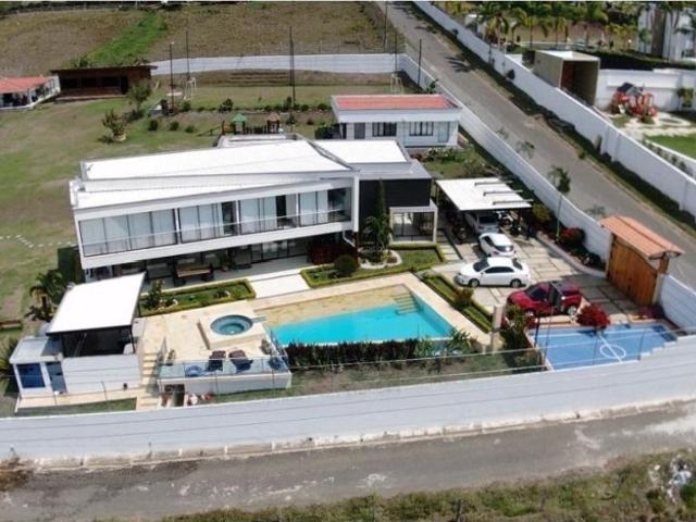 Finca en venta en Calima, Valle Del Cauca