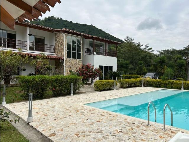 Finca en venta en Ciudad Bolívar, Suroeste