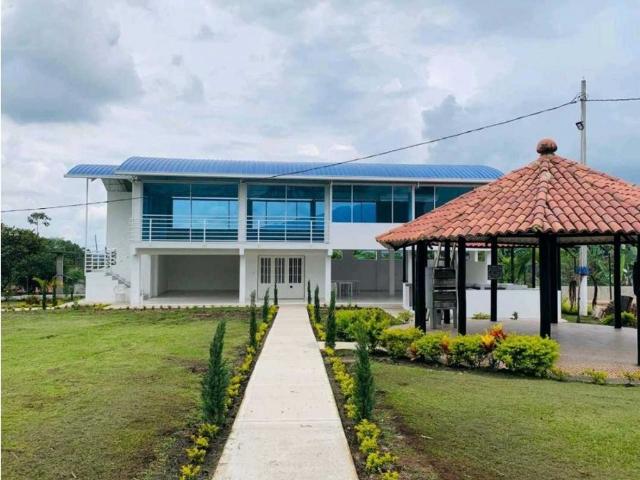 Cortijo de alto standing en venta Fusagasugá, Colombia