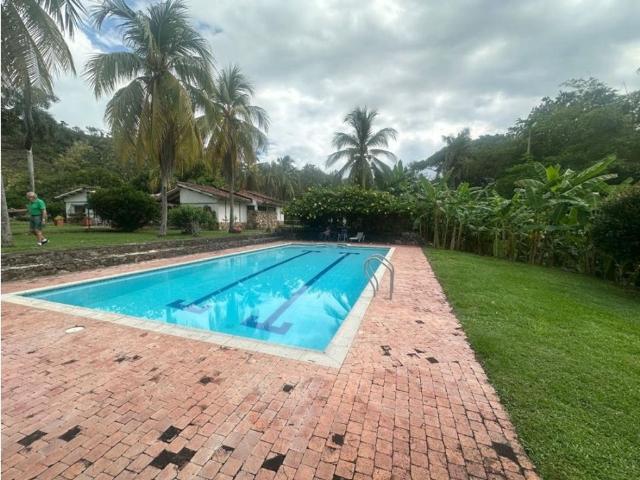 Cortijo de alto standing en venta Girardot City, Colombia