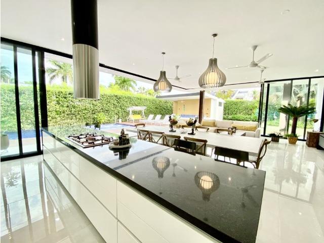 Cortijo de alto standing en venta Girardot City, Colombia