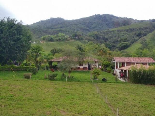 Finca en venta en Buga, Valle Del Cauca