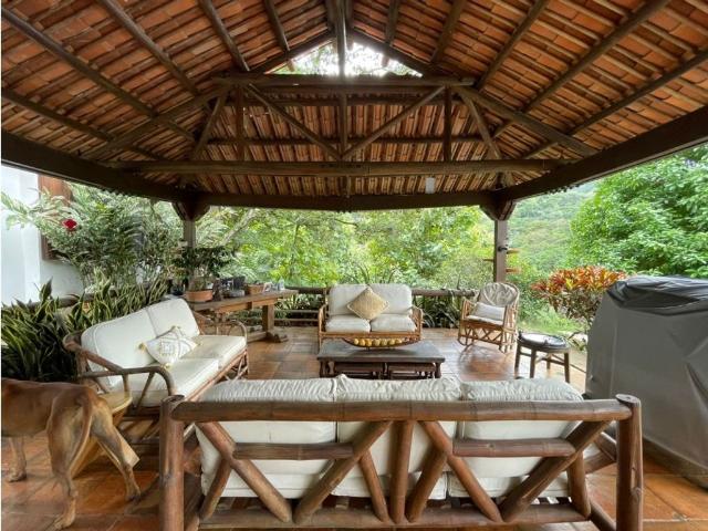 Cortijo de alto standing en venta La Mesa, Cundinamarca