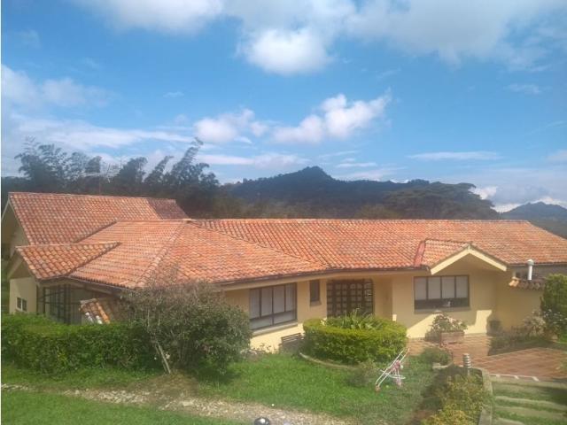 Finca en venta en La Vega, Gualivá
