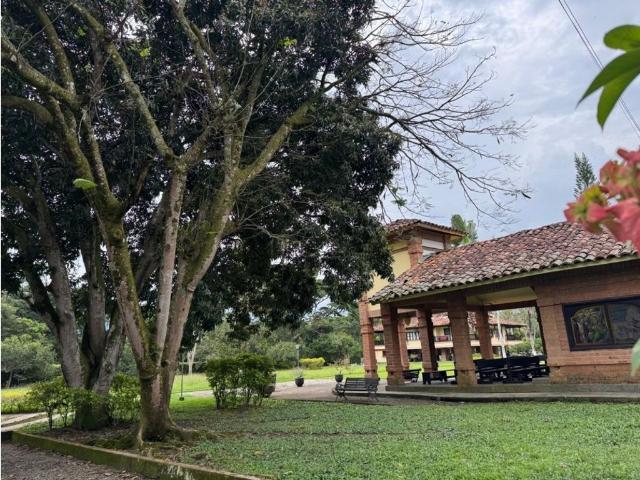 Cortijo de alto standing en venta La Virginia, Colombia