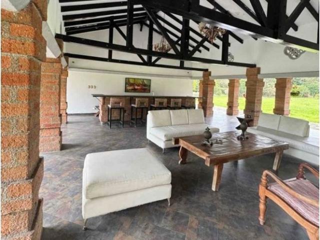 Cortijo de alto standing en venta La Virginia, Colombia