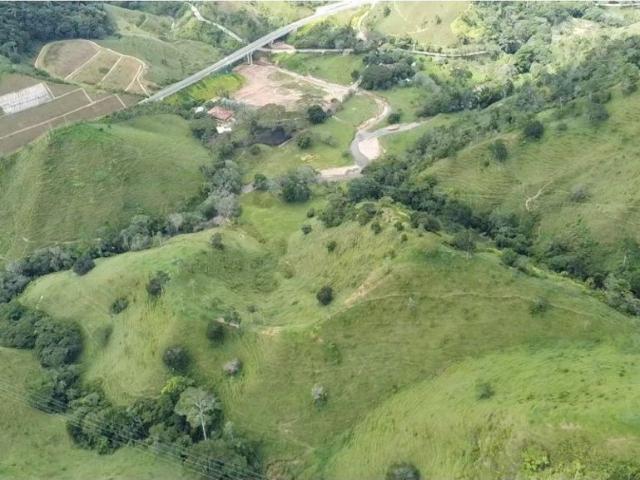 Cortijo de alto standing en venta Maceo, Colombia