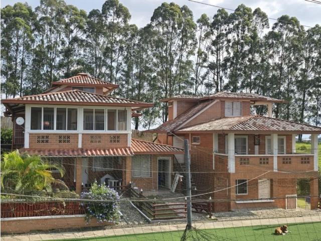 Finca en venta en Risaralda