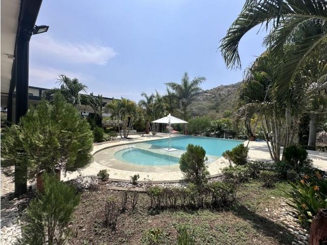 Finca en venta en Neiva, Huíla