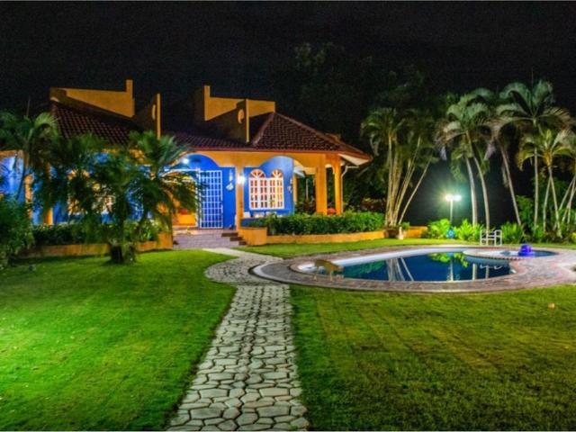 Cortijo de alto standing en venta San Carlos, Panamá