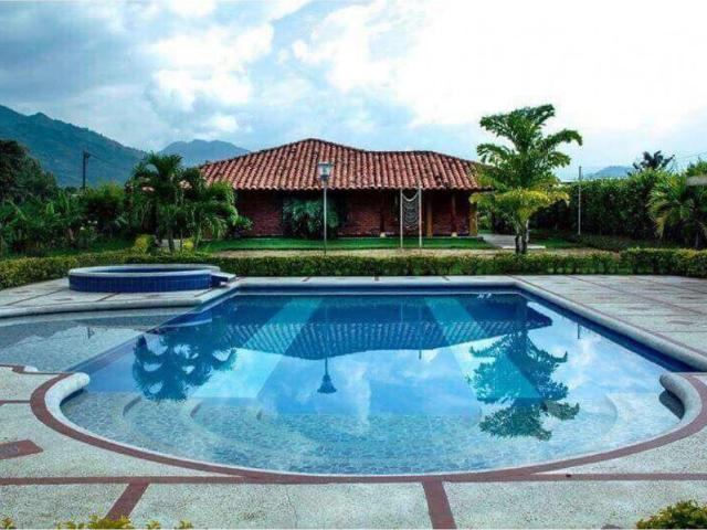 Finca en venta en Tuluá, Centro