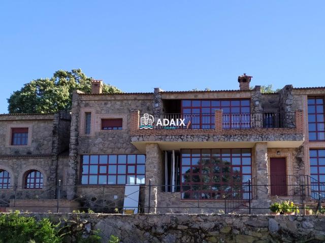 Casa en venta en Montánchez, Extremadura