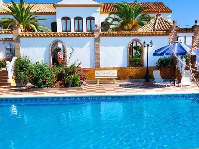 Casa en alquiler en Lora Del Río, Sevilla