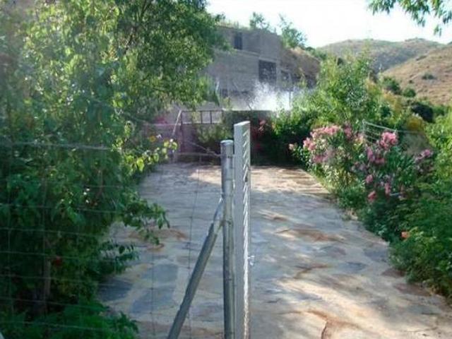 Casa en alquiler en Abrucena