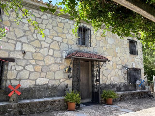 Casa Rural en venta en Iznatoraf