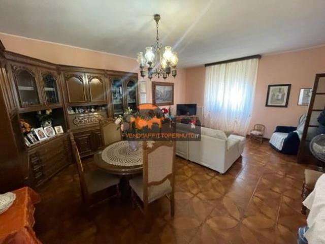 Villa Indipendente in vendita a Ghisalba, Lombardia