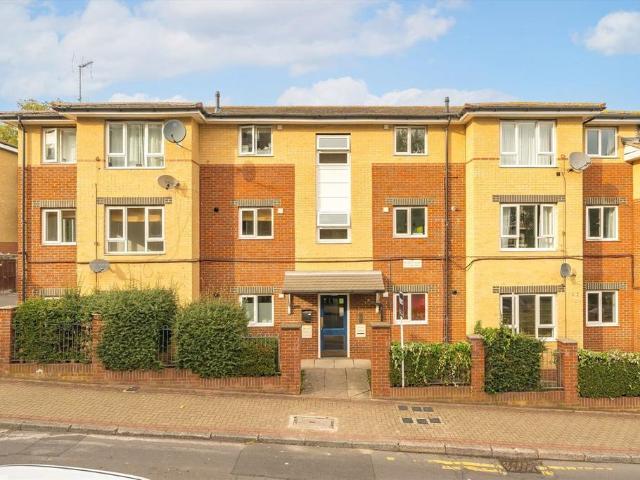 Apartment for rent in London Borough of Wandsworth, Greater London