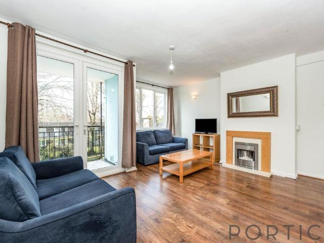 Apartment for rent in Roehampton, Greater London