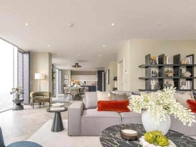 House for sale in City of London, Greater London