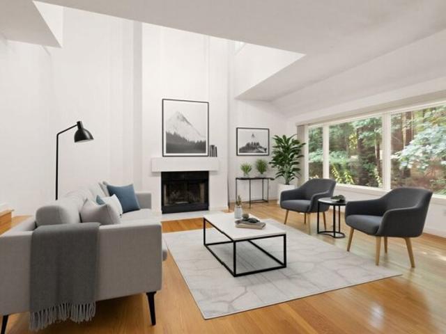 Condo for sale in Sharon, Norfolk County