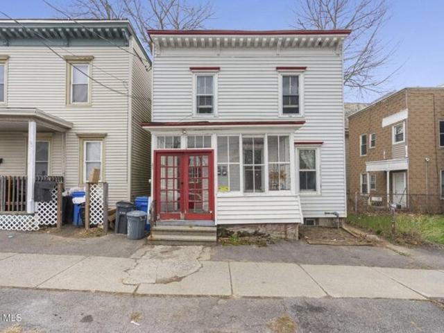 House for sale in Albany, New York