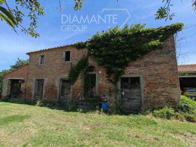 Casa in vendita a Montecchio, Cortona