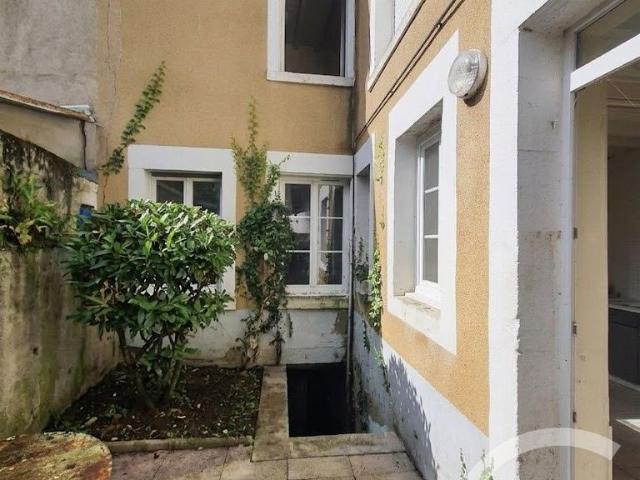 Maison vente à Clamecy, Corvol-l'orgueilleux