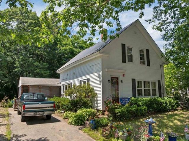 House for sale in New Hampshire