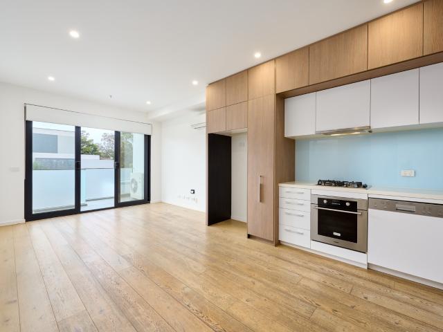 Apartment for sale in Carnegie, Melbourne