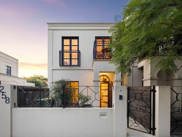 Townhouse for sale in Horseshoe Creek, South Australia