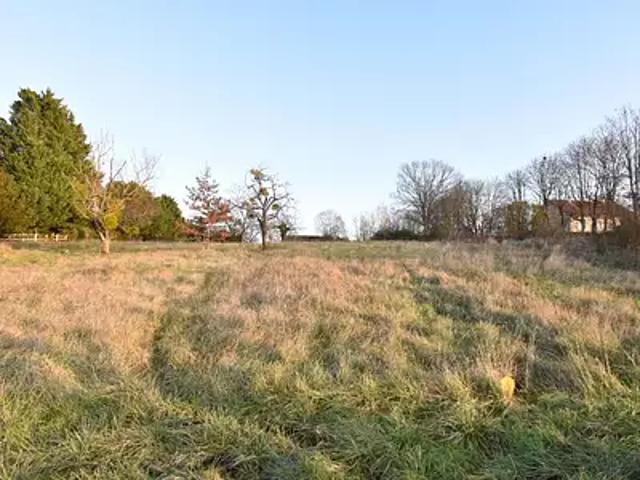 Terrain vente à Cosne-Cours-sur-Loire, Cosne-cours-sur-loire
