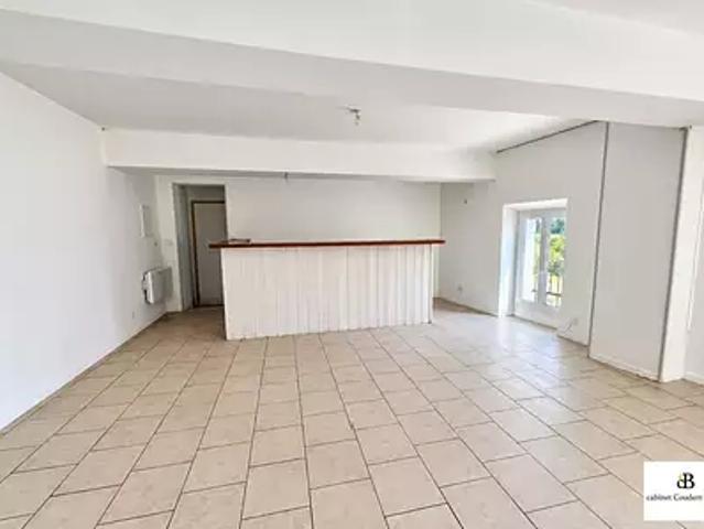 Appartement location à Cours, Cosne-Cours-sur-Loire