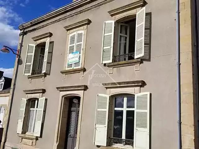 Maison vente à Montluçon, Cosne-d'allier