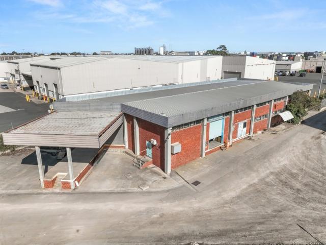 Warehouse for rent in Camerons Creek, Victoria