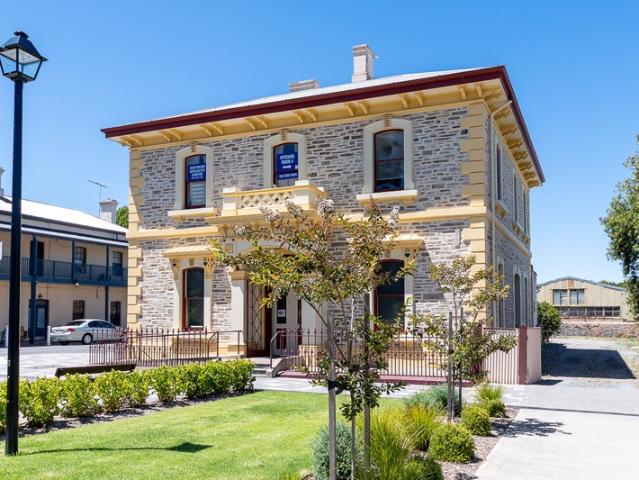 Office for rent in Gemmells, South Australia