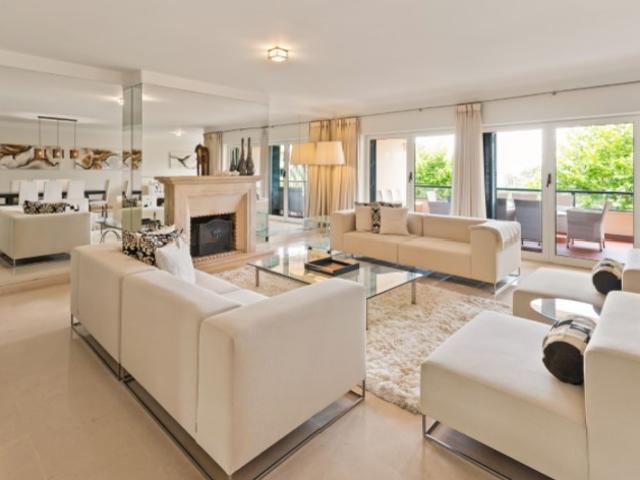 Apartamento alugar em Bairro do Rosário, Cascais