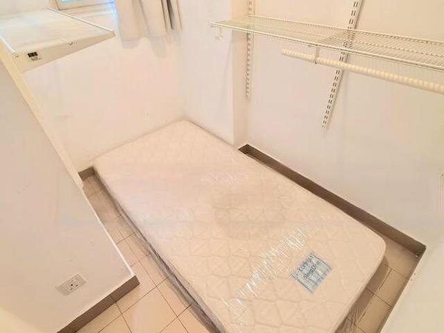 Condominium for sale in Bayshore, 16 Upper East Coast