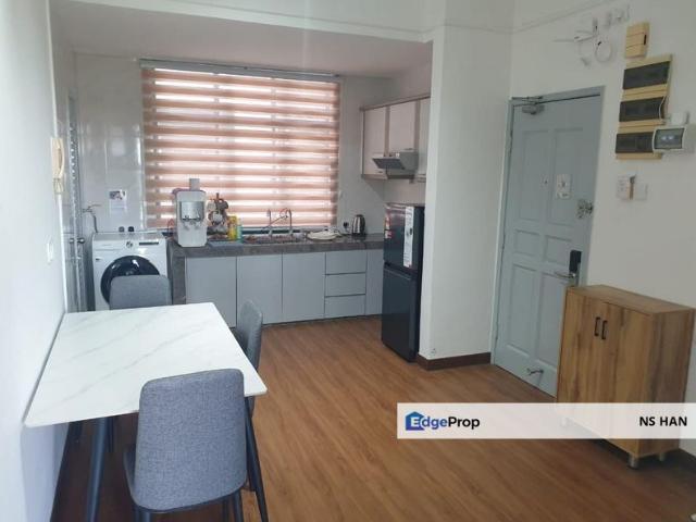 Condominium for rent in Malaka