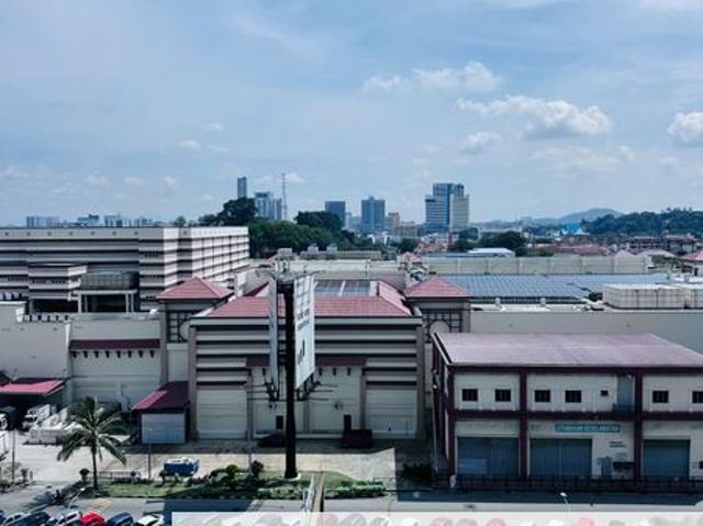Condominium for sale in Malaka