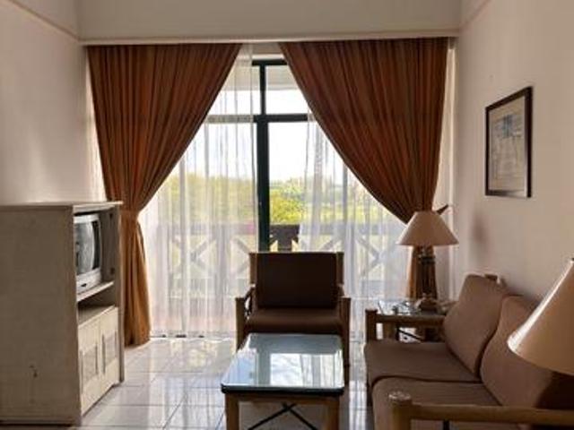 Apartment for sale in Malaka