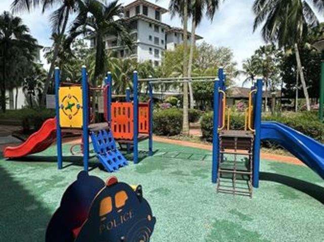 Condominium for rent in Malaka