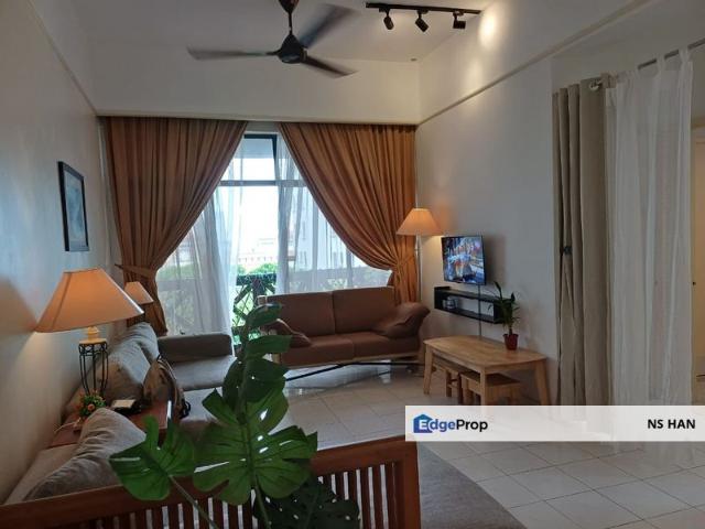 Condominium for rent in Malaka