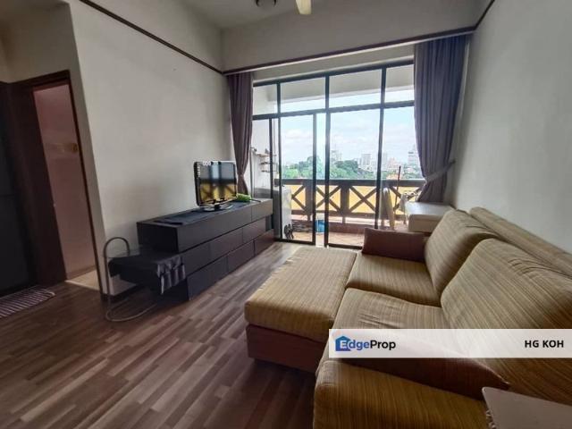 Condominium for sale in Malaka