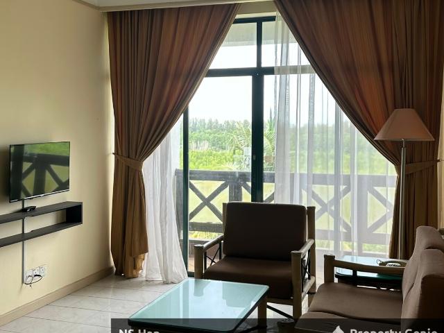 Apartment for sale in Malaka