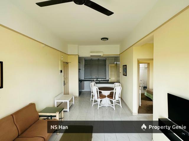 Apartment for sale in Malaka
