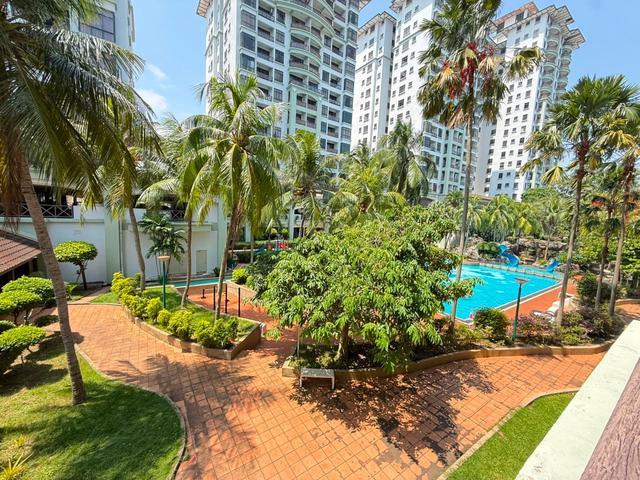 Serviced Residence for sale in Malaka