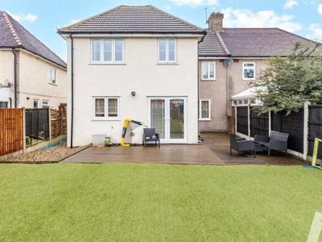 House for sale in Navestock Side, Essex