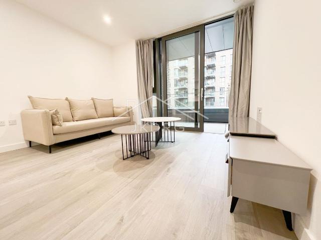 Apartment for rent in Brownswood Park, Stoke Newington